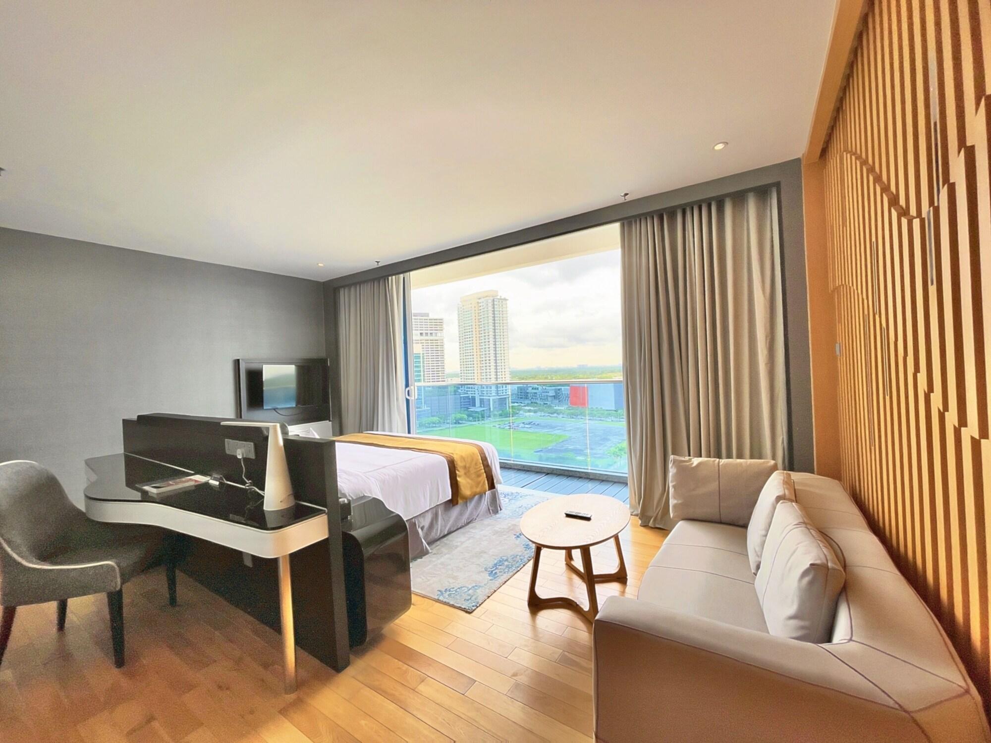 Fraser Place Puteri Harbour Nusajaya  Exteriör bild A room at the hotel