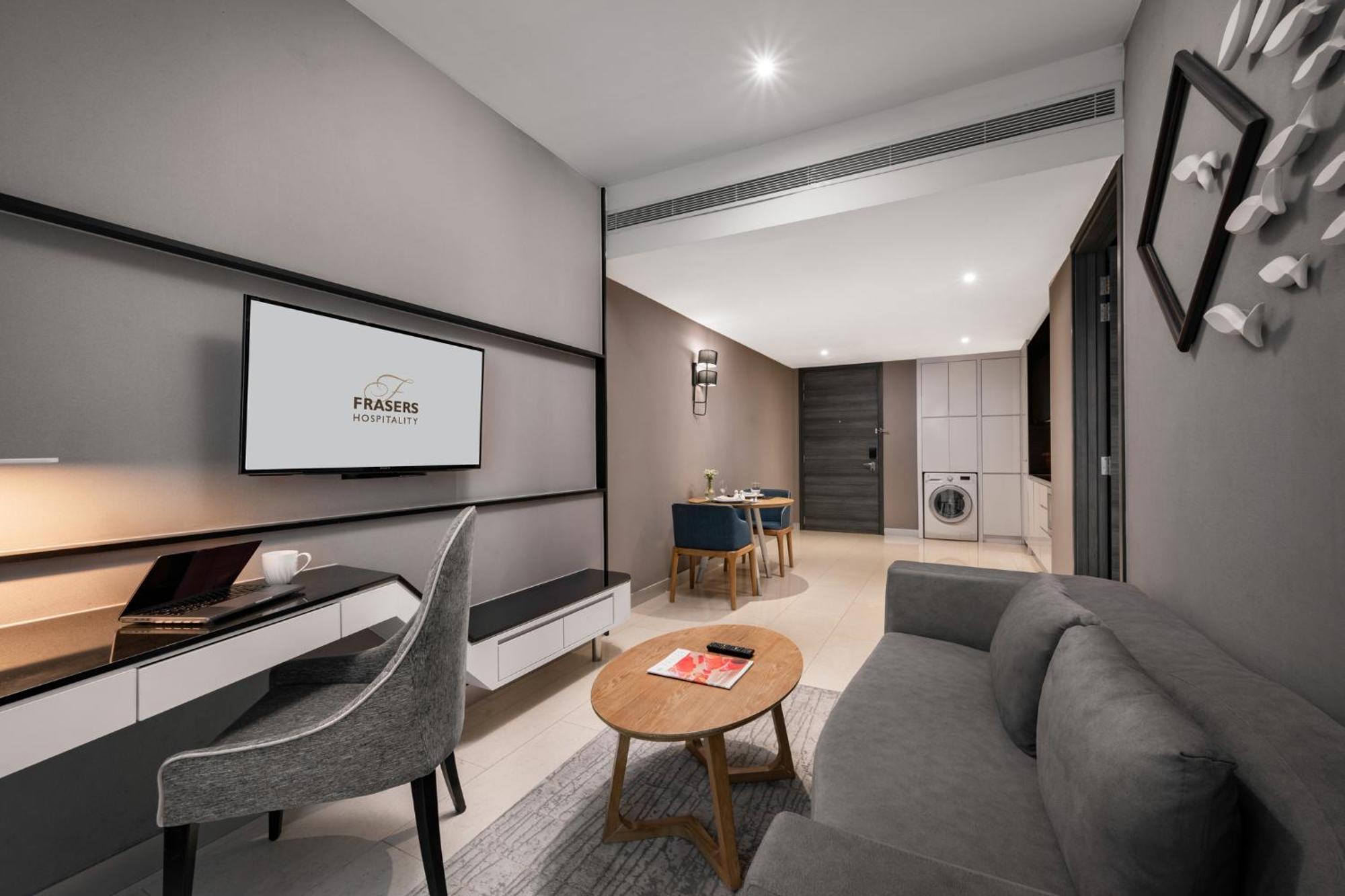 Fraser Place Puteri Harbour Nusajaya  Exteriör bild A typical 1-bedroom apartment