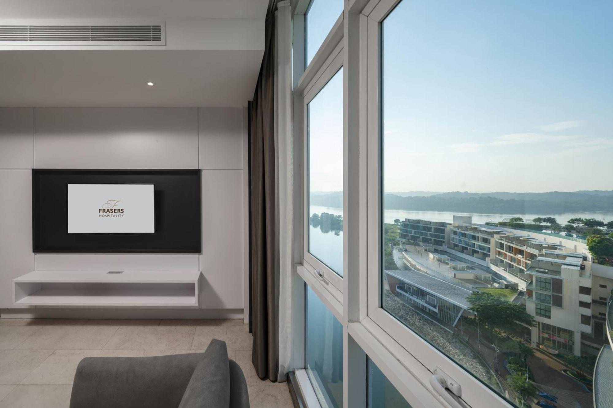 Fraser Place Puteri Harbour Nusajaya  Exteriör bild View from a suite