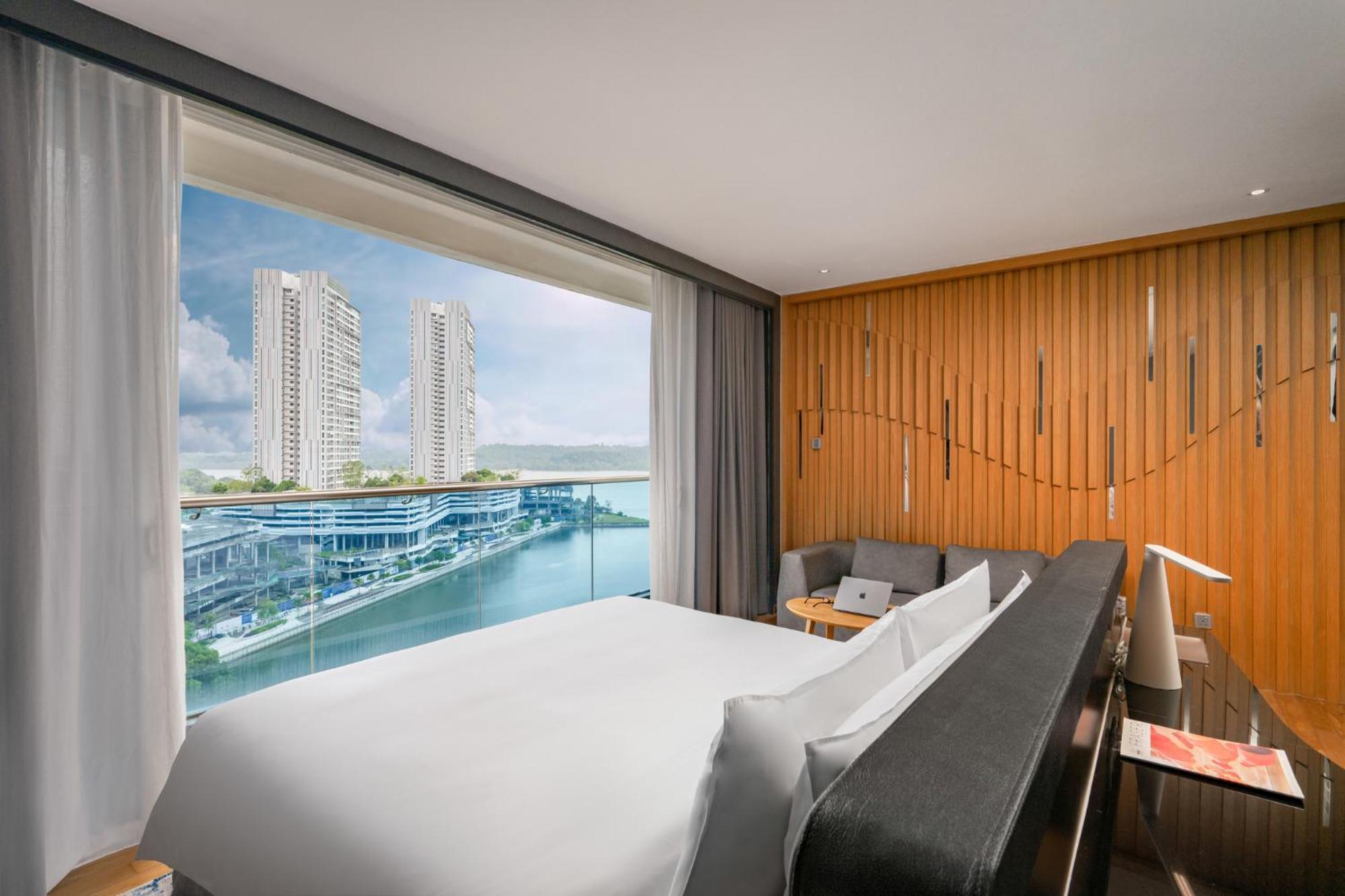 Fraser Place Puteri Harbour Nusajaya  Exteriör bild Deluxe Ocean View