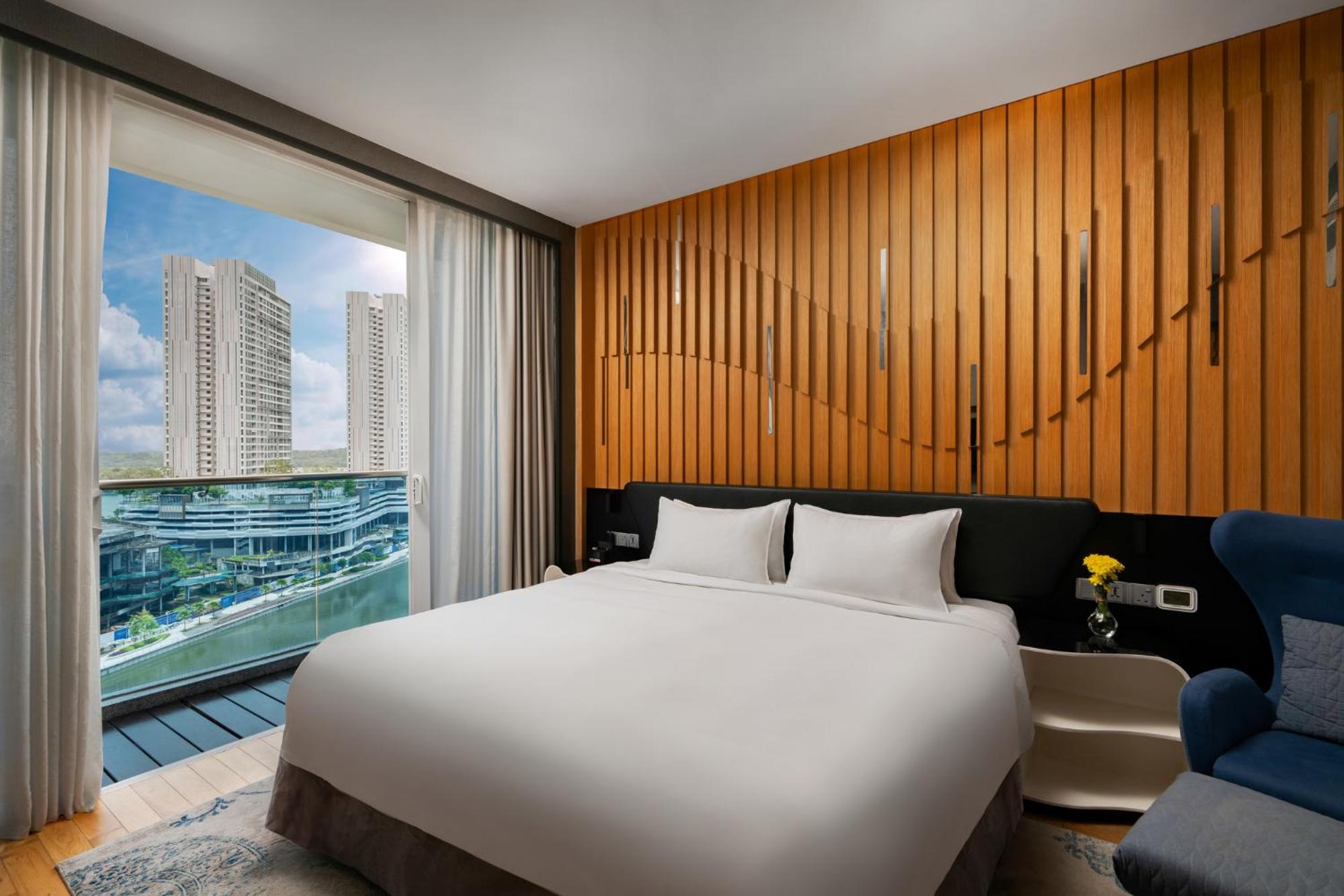 Fraser Place Puteri Harbour Nusajaya  Exteriör bild Deluxe Room